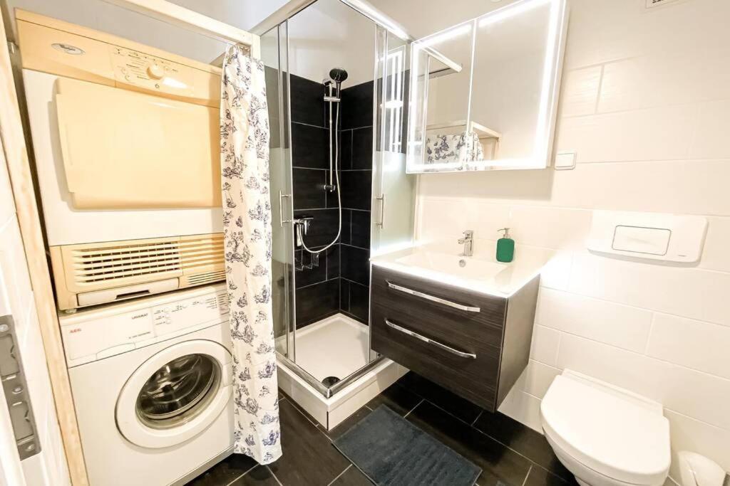 Apartment Am Auensee Mit Grosser Terrasse & Privat-Parkplatz Leipzig Eksteriør bilde
